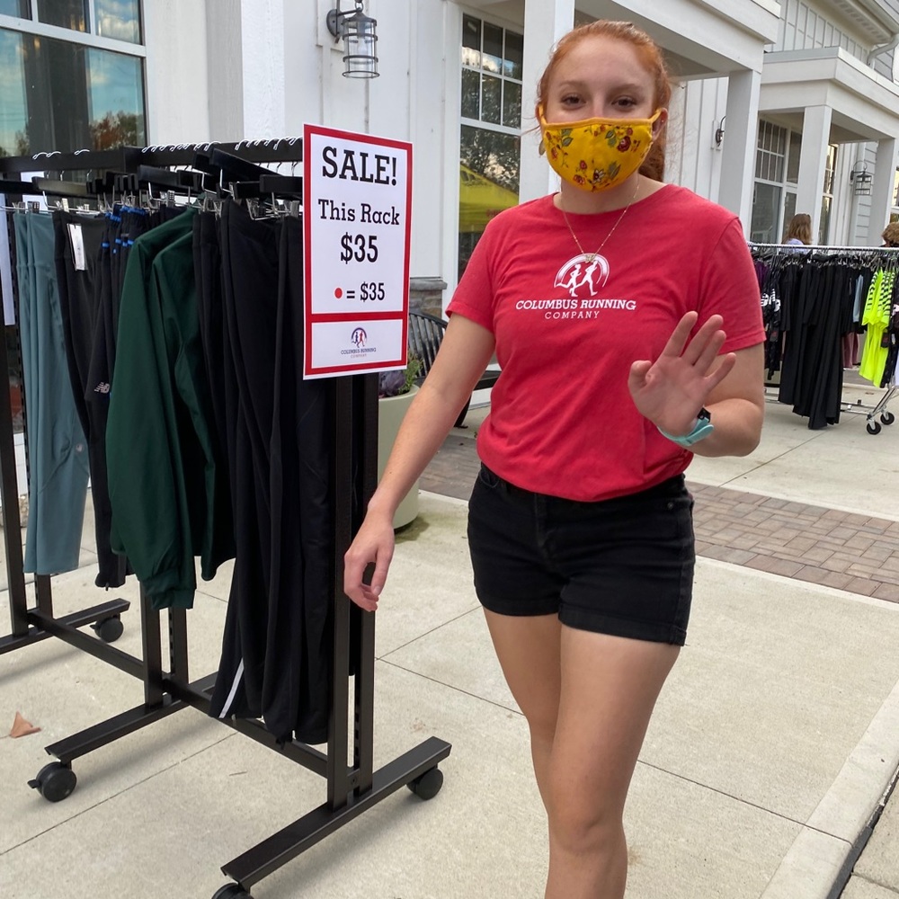 Meet your Posher, Carla